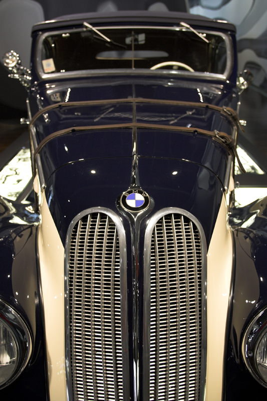 BmwFC.jpg - der typische Kühlergrill eines BMW